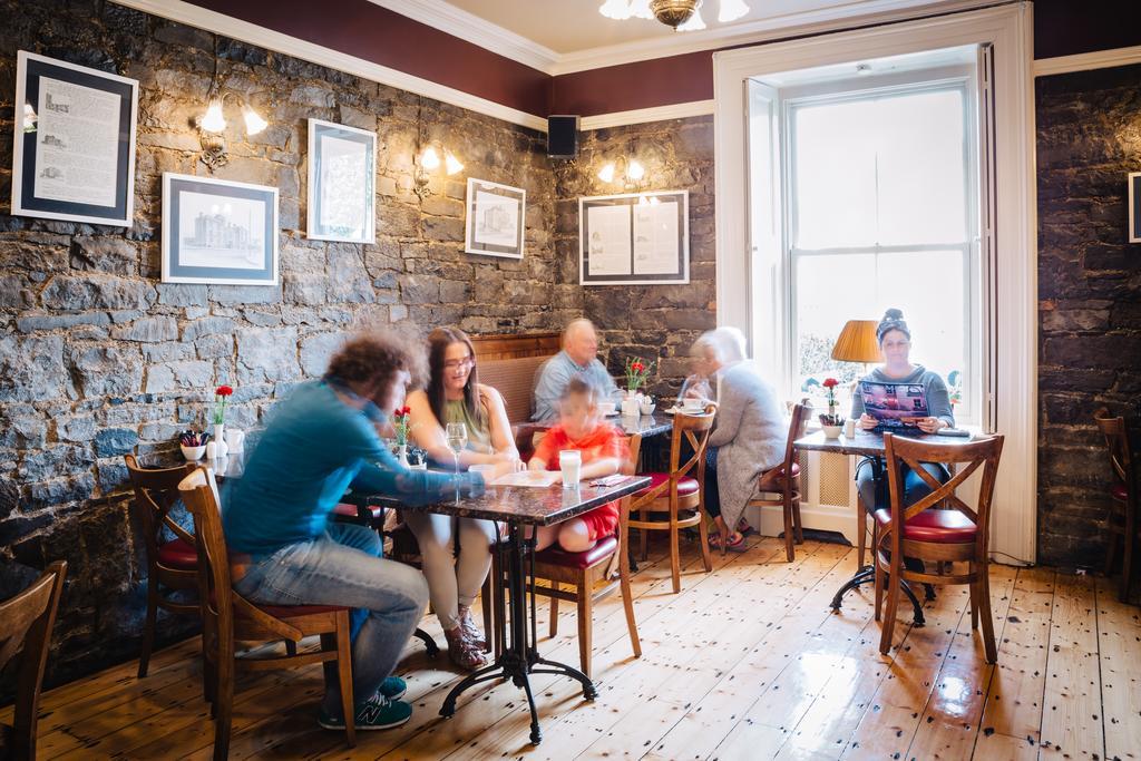 Gleeson'S Restaurant & Rooms 罗斯康芒 外观 照片